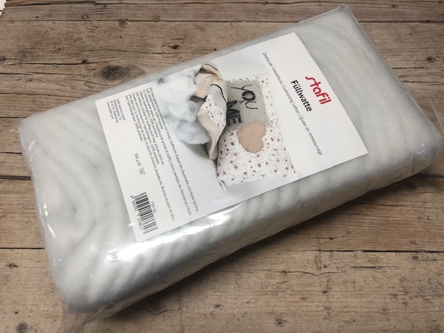 cucito - IMBOTTITURA A CIUFFI 300gr - labottegadelleideelecco.it